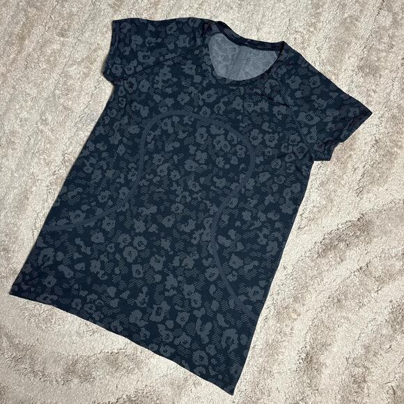 Lululemon Swiftly Tech Short Sleeve - Picture 2 of 5